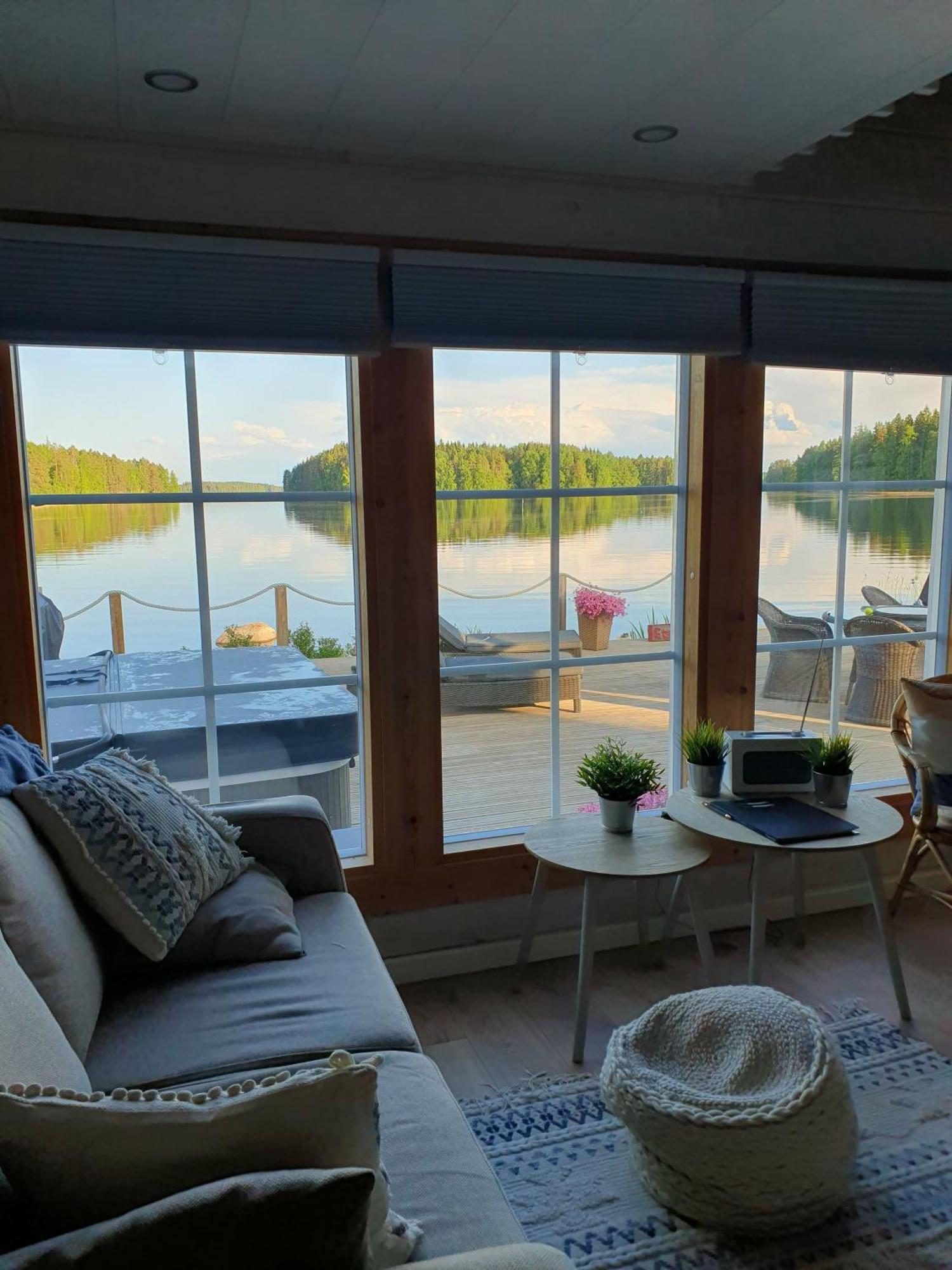 Stunning Log Cabin 45M2 On The Shore Of Kallavesi. Kuopio Luaran gambar